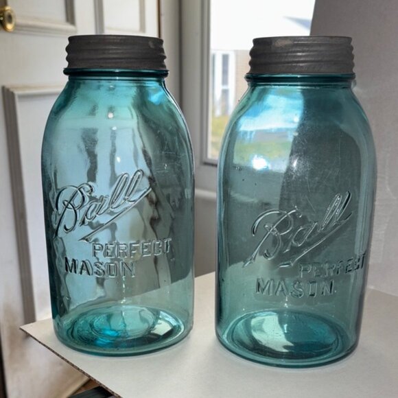 Antique HALF GALLON Blue1900-1923 with Zinc Ball Lids - Picture 4 of 16